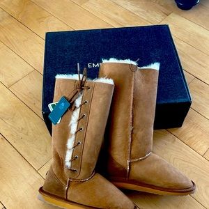 EMU Australia Premium chestnut lace boots